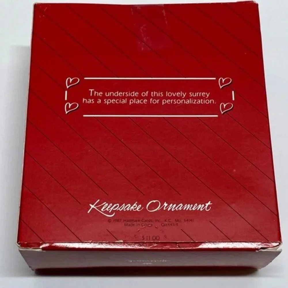 Hallmark sweetheart carriage